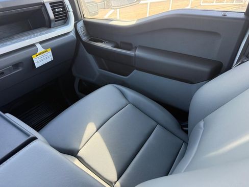 New 2025 Ford F450 XL w/ XL Chrome Package image 14