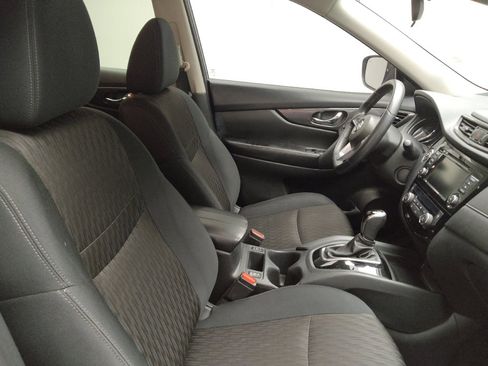 Used 2019 Nissan Rogue SV AWD/4WD image 21