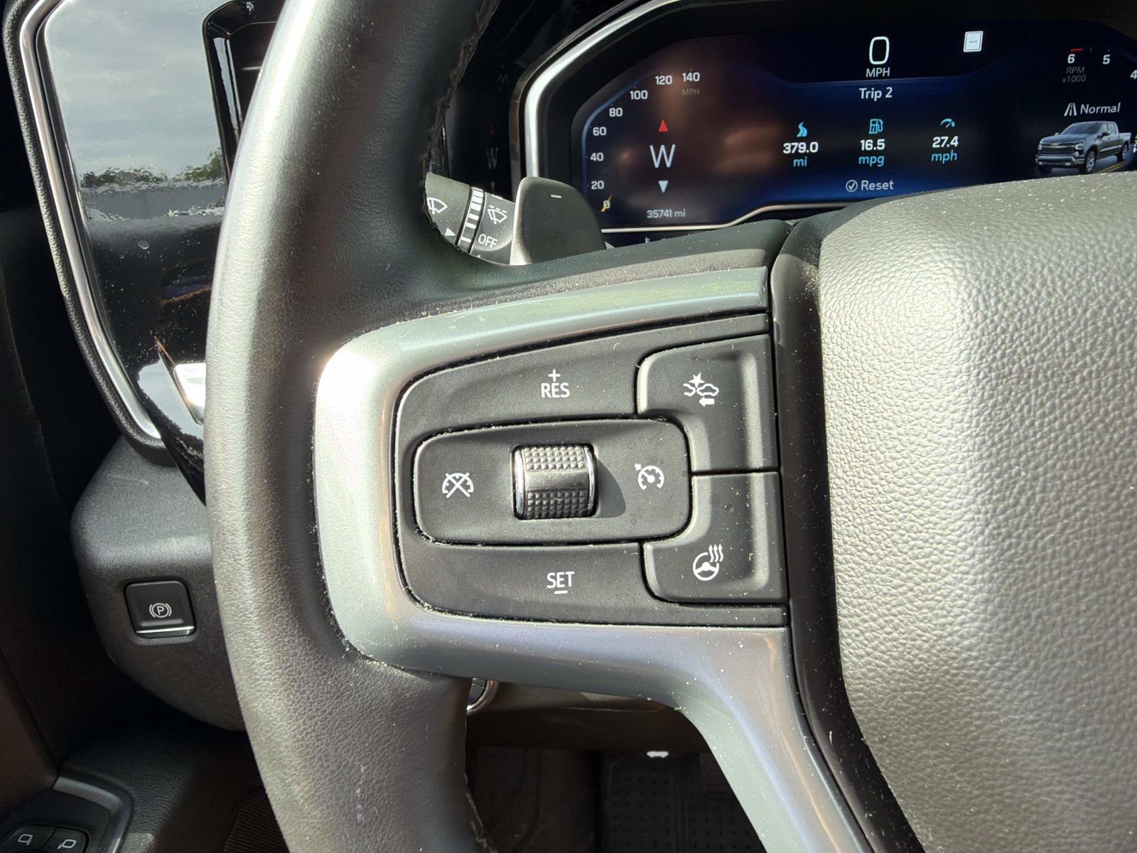 Used 2023 Chevrolet Silverado 1500 RST AWD/4WD image 26