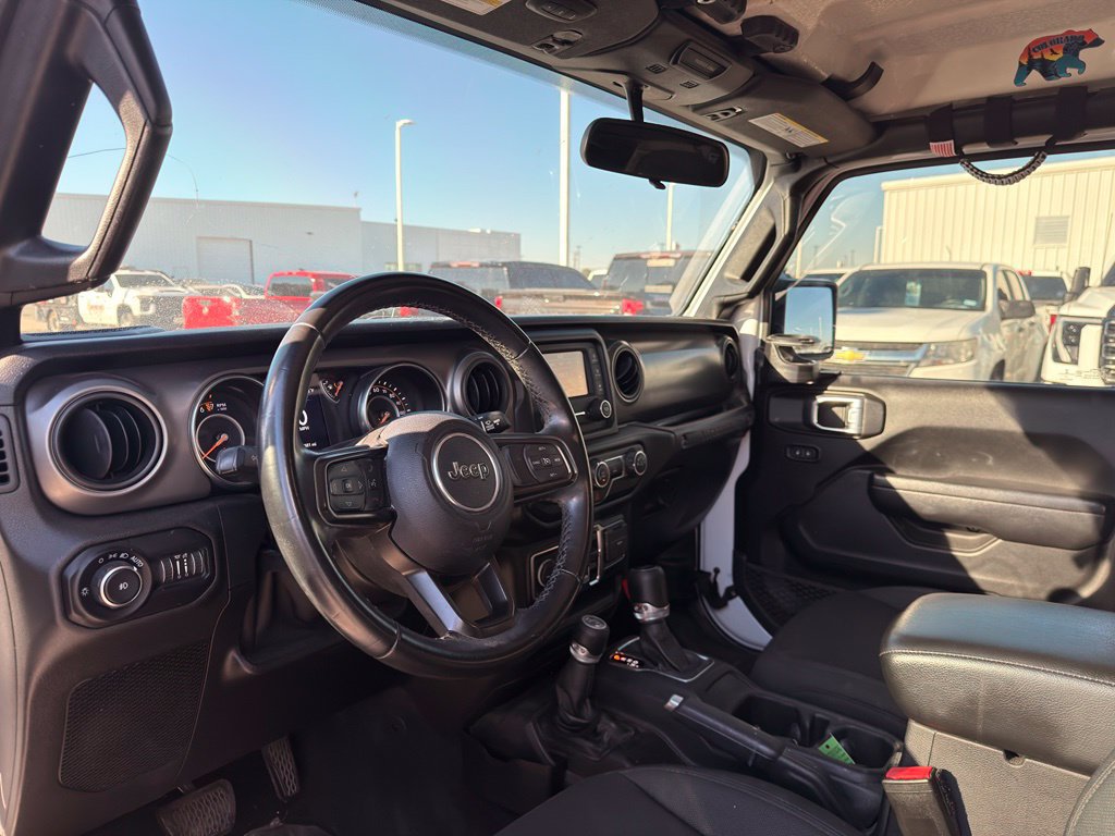 Used 2021 Jeep Wrangler Unlimited Sport AWD/4WD image 9