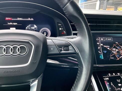 Used 2019 Audi Q8 Prestige w/ Luxury Package image 24