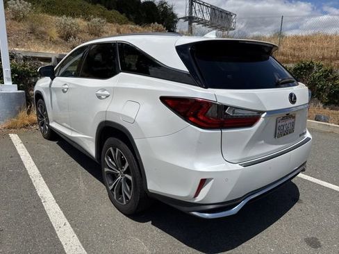 Used 2020 Lexus RX 350L FWD w/ Premium Package image 2