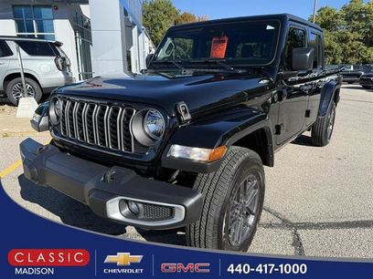 Used 2024 Jeep Gladiator Sport