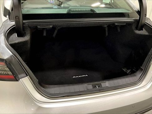 Used 2023 Nissan Maxima SV w/ Floor Mat Group image 38
