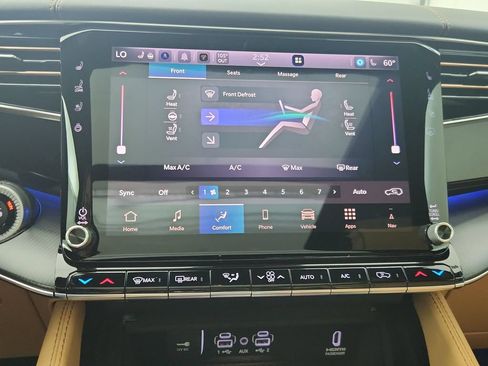 New 2026 Jeep Grand Wagoneer L Summit AWD/4WD image 27