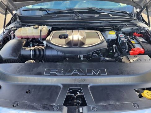 Used 2025 RAM 1500 Laramie image 26