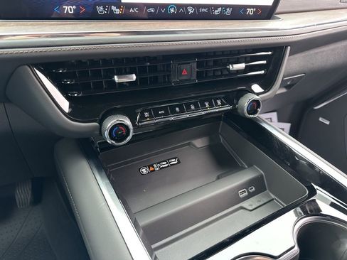 New 2026 Chevrolet Suburban High Country w/ Sun And Tow Package image 55