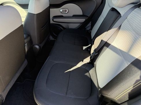 Used 2015 Kia Soul + w/ Eco Package image 11