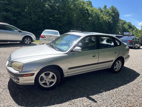 Used 2004 Hyundai Elantra GT FWD image 2