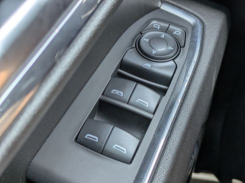 Used 2024 Chevrolet Silverado 1500 LT RWD image 20