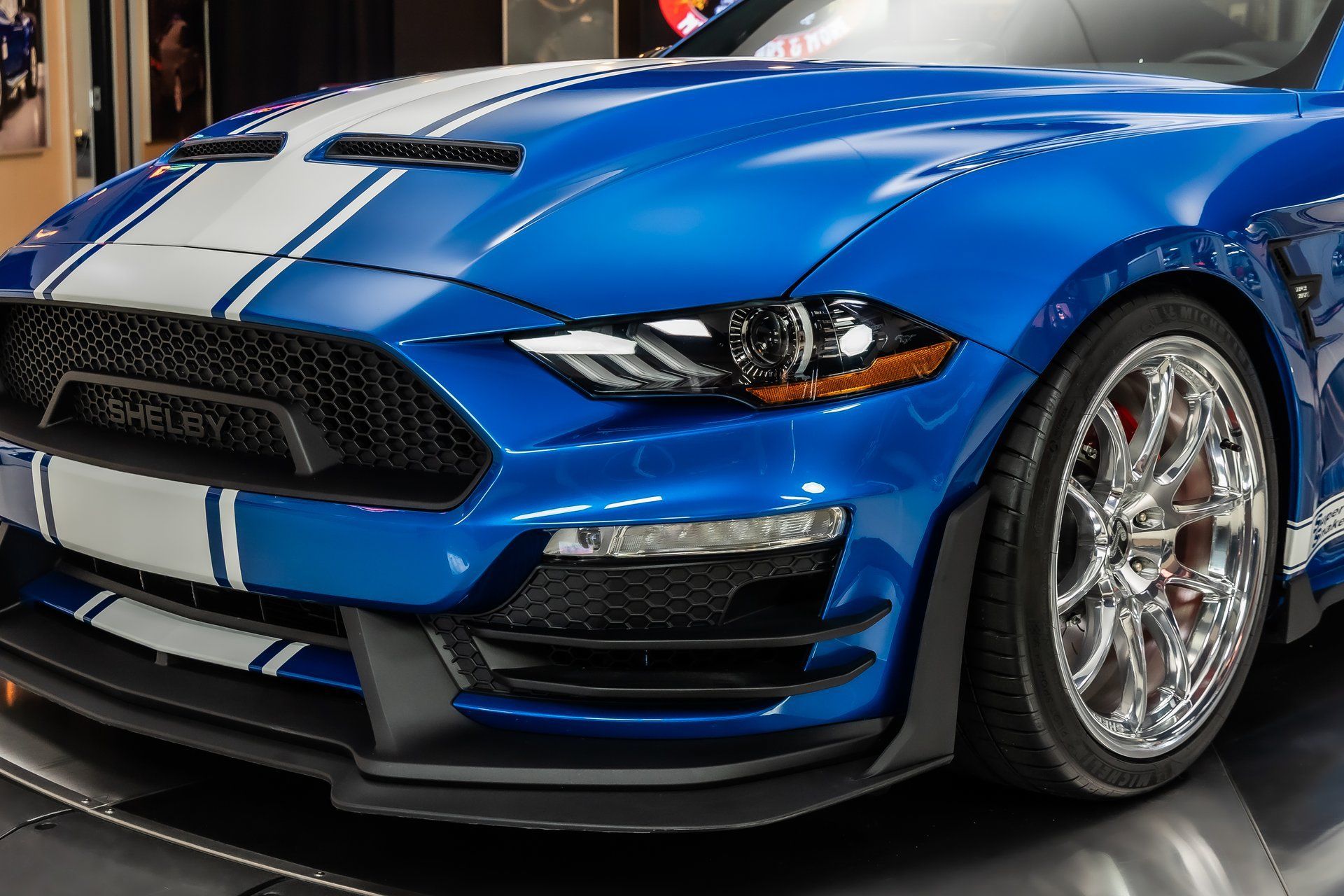 Used 2021 Ford Mustang GT Premium w/ Equipment Group 401A RWD image 29