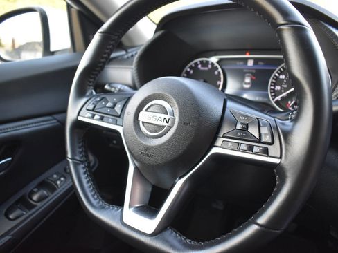 Used 2023 Nissan Sentra SV image 25