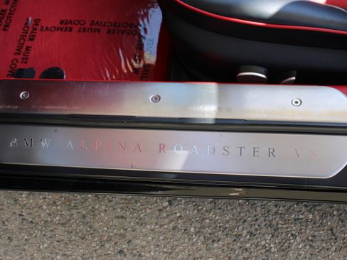 Used 2003 BMW Z8 image 25