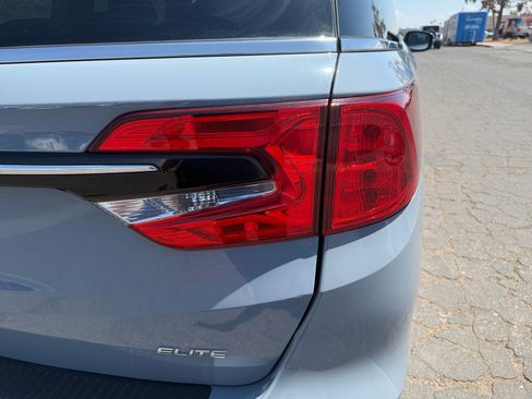 Used 2024 Honda Odyssey Elite image 33