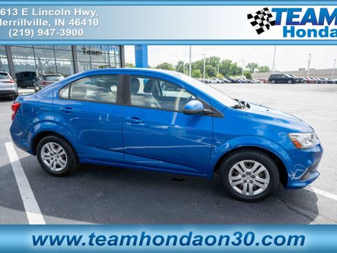 Used 2017 Chevrolet Sonic LS FWD image 1