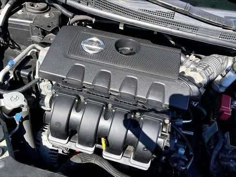Used 2014 Nissan Sentra SL w/ Premium Package FWD image 32