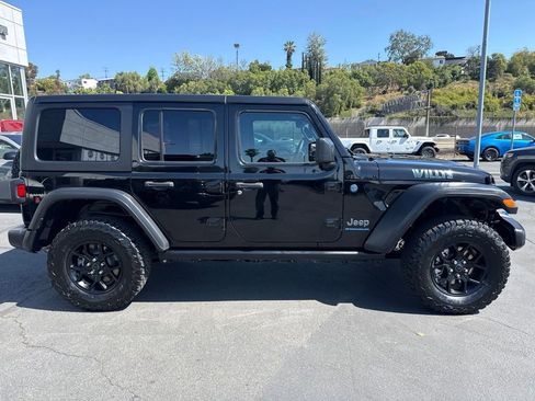 Used 2024 Jeep Wrangler Unlimited AWD/4WD image 10