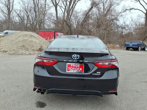 Certified 2023 Toyota Camry SE image 7