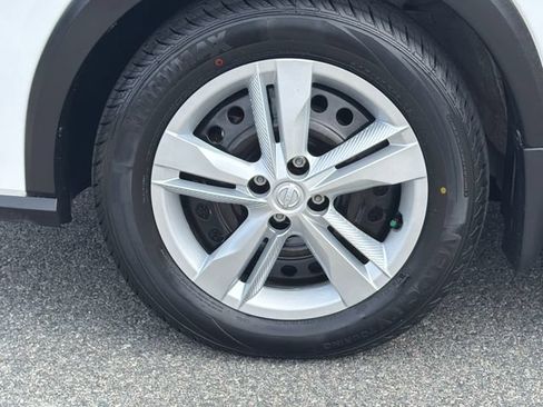 Certified 2024 Nissan Kicks S FWD image 11