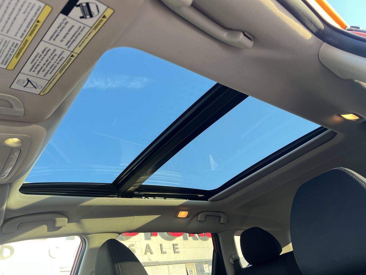 Used 2019 Nissan Rogue SV w/ Sun & Sound Touring Package AWD/4WD image 18