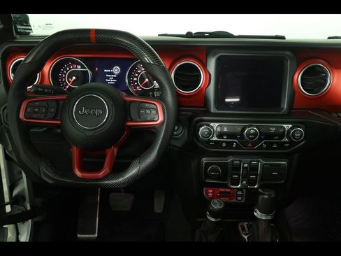 Used 2020 Jeep Gladiator Rubicon image 16