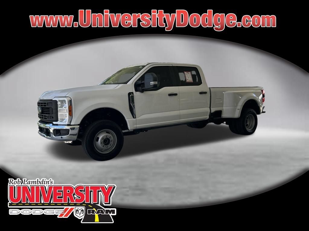 Used 2025 Ford F350 XL w/ 360-Degree Camera Package AWD/4WD 360° Tour