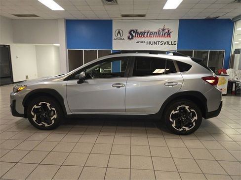Used 2023 Subaru Crosstrek 2.5i Limited w/ Popular Package #3 image 5