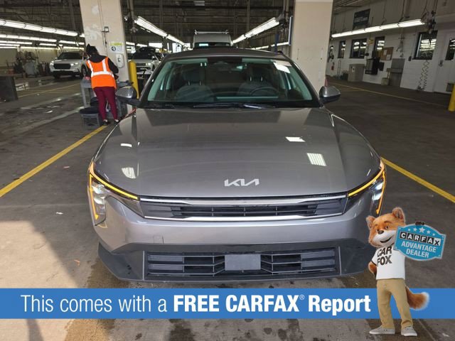 Used 2025 Kia K4 FWD image 2