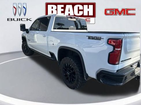 Used 2025 Chevrolet Silverado 2500 LTZ w/ Trail Boss Package AWD/4WD image 5