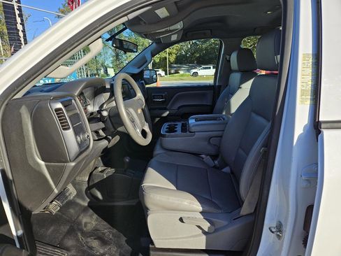 Used 2015 Chevrolet Silverado 2500 W/T AWD/4WD image 14