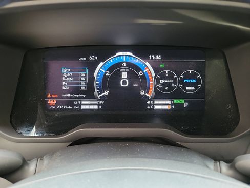 Used 2023 Toyota Tundra Platinum image 18