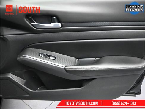 Used 2024 Nissan Altima 2.5 SV image 27