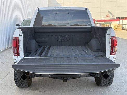 Used 2018 Ford F150 Raptor w/ Equipment Group 802A Luxury image 34