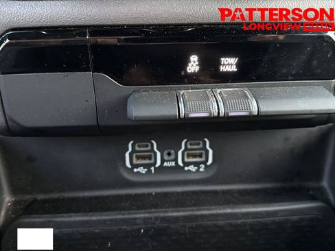 Used 2024 RAM 1500 Laramie RWD image 12