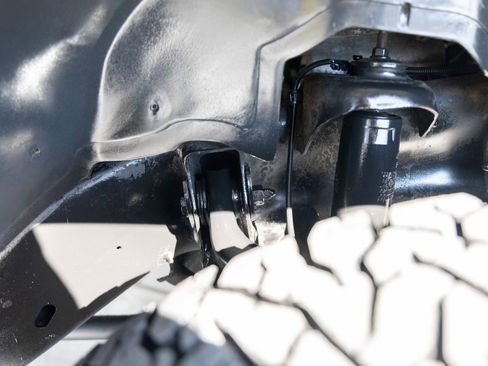 Used 2006 GMC Sierra 2500 SLT w/ Heavy-Duty Power Package image 23