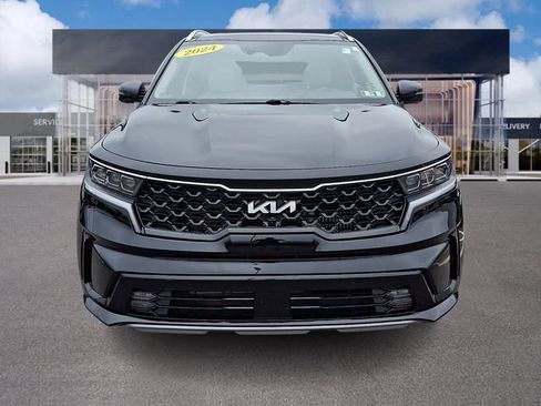 Used 2022 Kia Sorento SX Prestige w/ Panoramic Sunroof Package AWD/4WD image 2