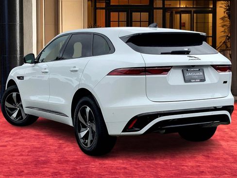New 2026 Jaguar F-PACE R-Dynamic S image 4