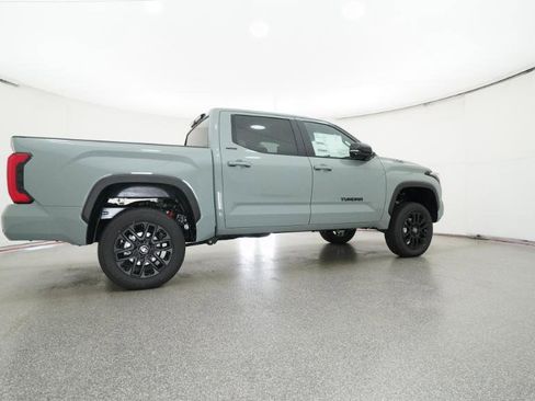 New 2026 Toyota Tundra Limited AWD/4WD image 31