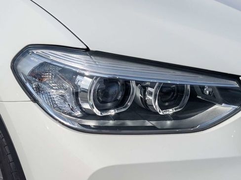 Used 2020 BMW X3 sDrive30i image 9