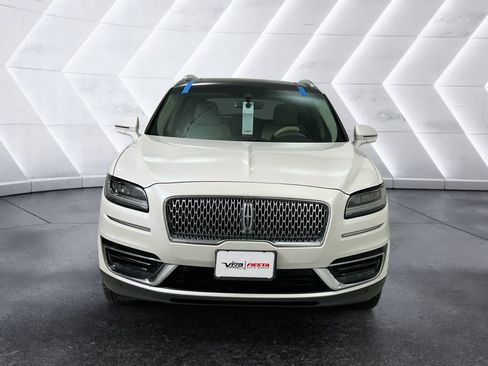 Used 2019 Lincoln Nautilus Reserve image 2