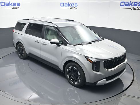 New 2026 Kia Carnival EX FWD image 48