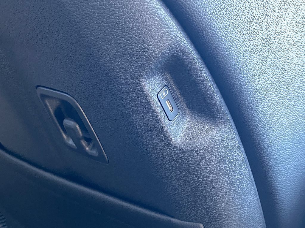 New 2026 Kia Sportage EX FWD image 22