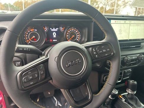Used 2024 Jeep Wrangler Sport S image 44