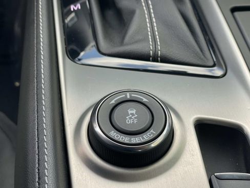 Used 2016 Chevrolet Corvette Stingray Coupe w/ 2LT Preferred Equipment Group image 20