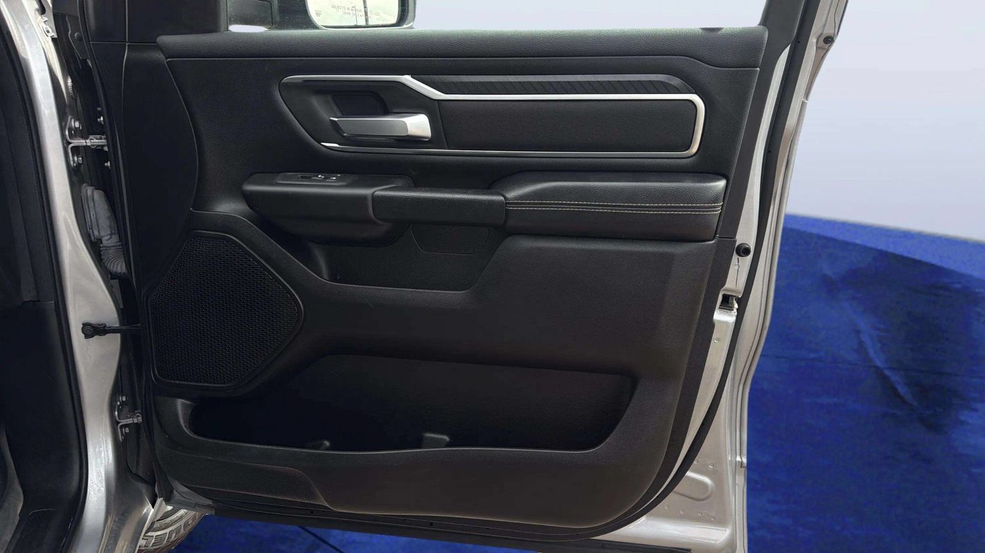Used 2025 RAM 1500 Big Horn AWD/4WD image 19