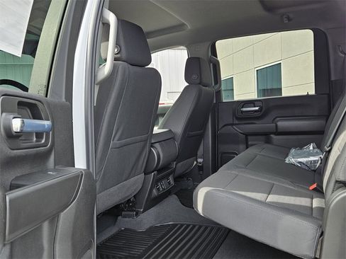 New 2026 Chevrolet Silverado 2500 Custom w/ Custom Value Package image 5