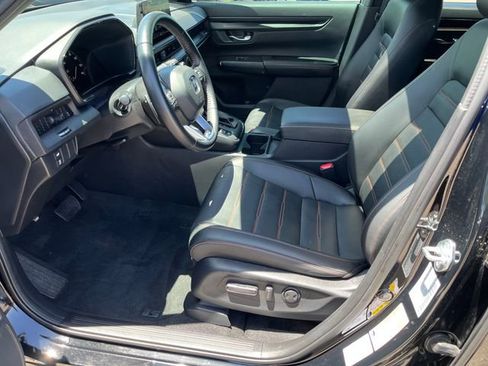 Used 2025 Honda CR-V Sport-L image 3
