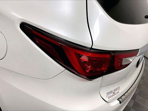 Used 2018 INFINITI QX60 Luxe w/ Deluxe Technology Package image 30