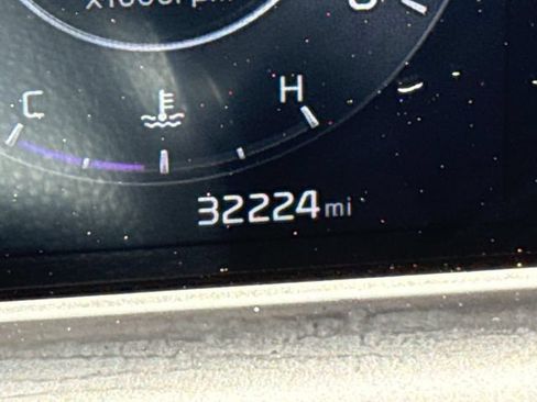 Used 2024 Kia Seltos EX FWD image 28