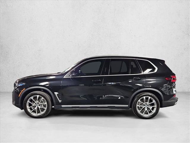 Certified 2026 BMW X5 sDrive40i w/ Parking Assistance Package RWD image 9